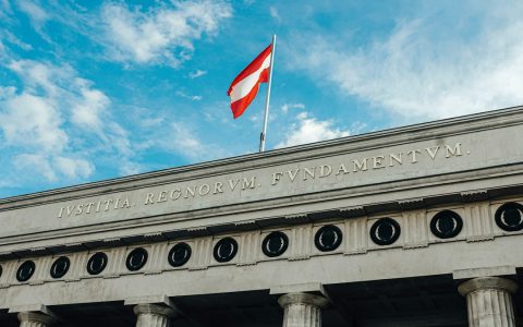 Simbol keadilan sebagai ilustrasi pembahasan RUU Perampasan Aset